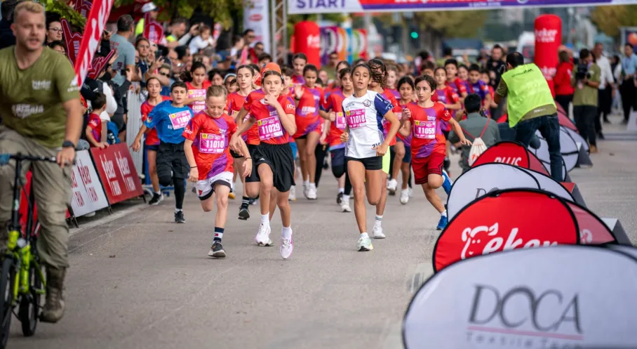 13. Eker I Run Geri Sayımı Başladı: 'Koşmak Gerek' Manifestosuyla Koşu ve İyilik Çağrısı