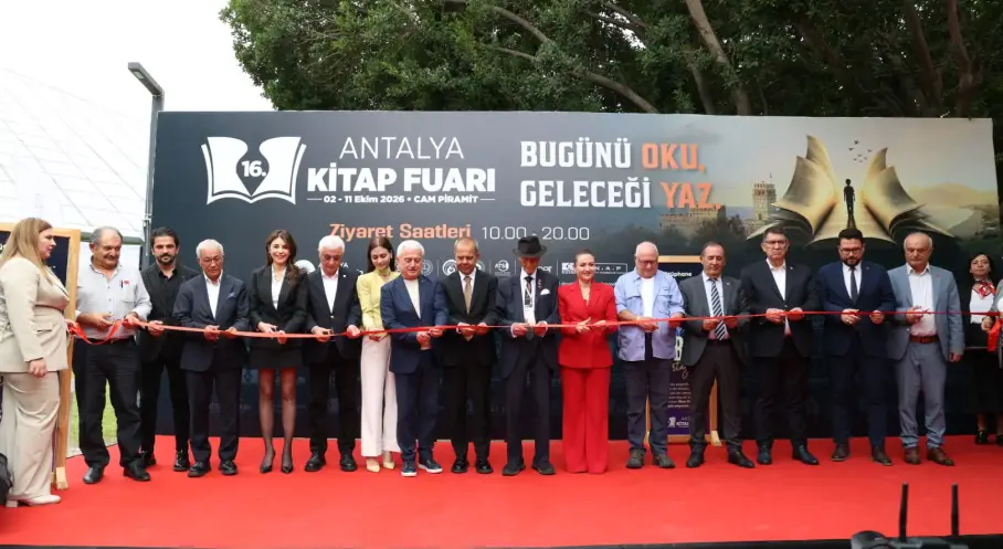 16. Antalya Kitap Fuarı Kapılarını Açtı