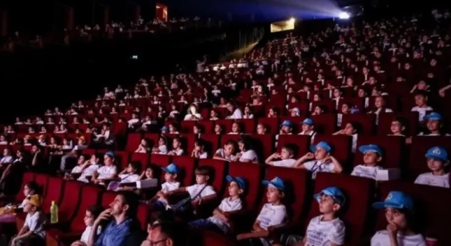 2024'te Sanat Patlaması! Sinema ve Tiyatro Seyircisi Rekor Kırdı!