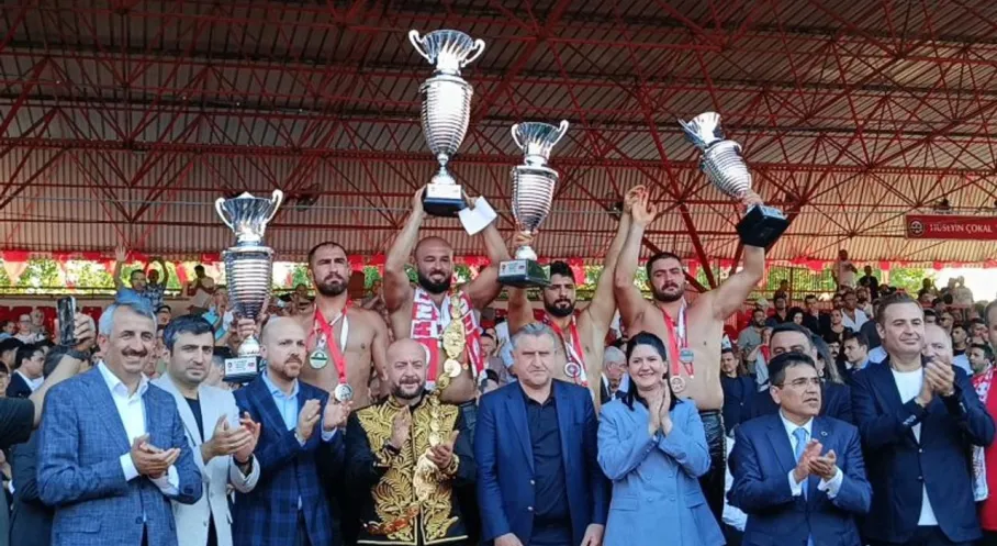 664. Kırkpınar Yağlı Güreşleri Sona Erdi! İşte Şampiyonlar