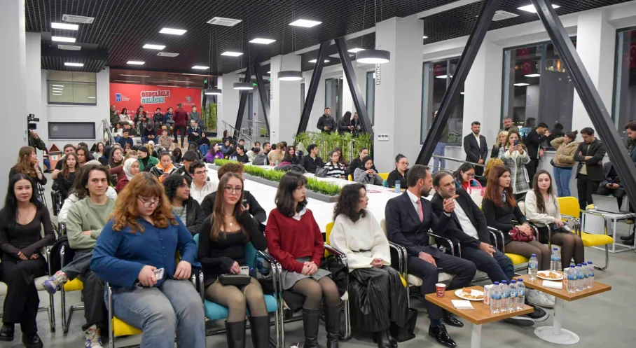 7 Gün Boyunca 7 Farklı Dil Eğitimi Öğrencilerle Buluşacak