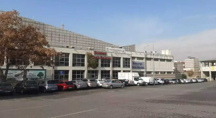 ABB'den Gökçek Dönemi Vakfına Şok Tahliye: Kocatepe Kültür Merkezi Geri Alındı!