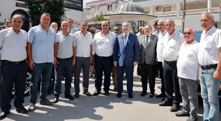 Adana Valisi Köşger Sarıhamzalı'da Vatandaşlarla Bir Araya Geldi!