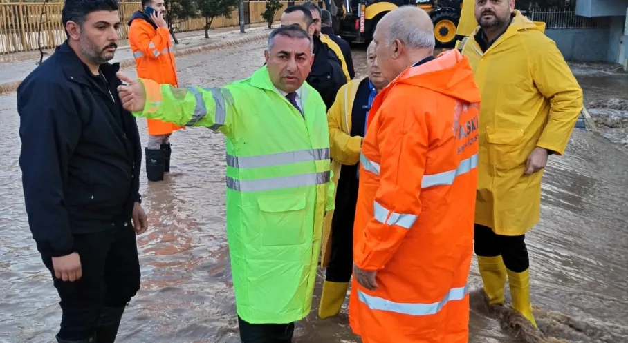Adana'da Büyük Sel Felaketi! Büyükşehir'den Acil Yardım ve Kritik Yeni Yağış Uyarısı