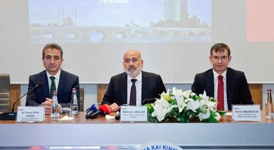 Adana'da Kolluk Gözetim Komisyonu Toplantısı: Sağlam'dan Güvenli ve Özgür Yaşam Vurgusu