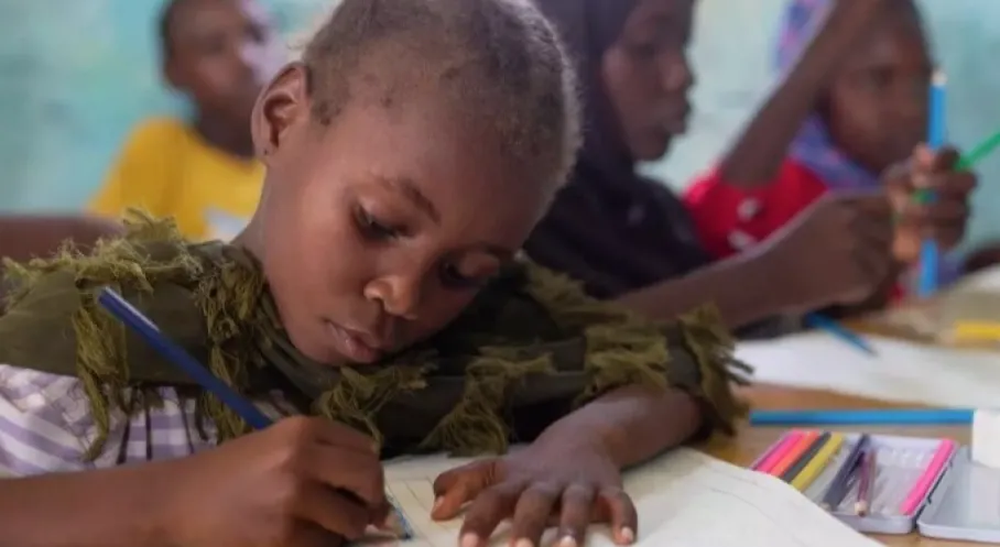 Afrika'da Eğitim Alarmı: Kriz Büyüyor, Güvenlik Tehdit Altında!