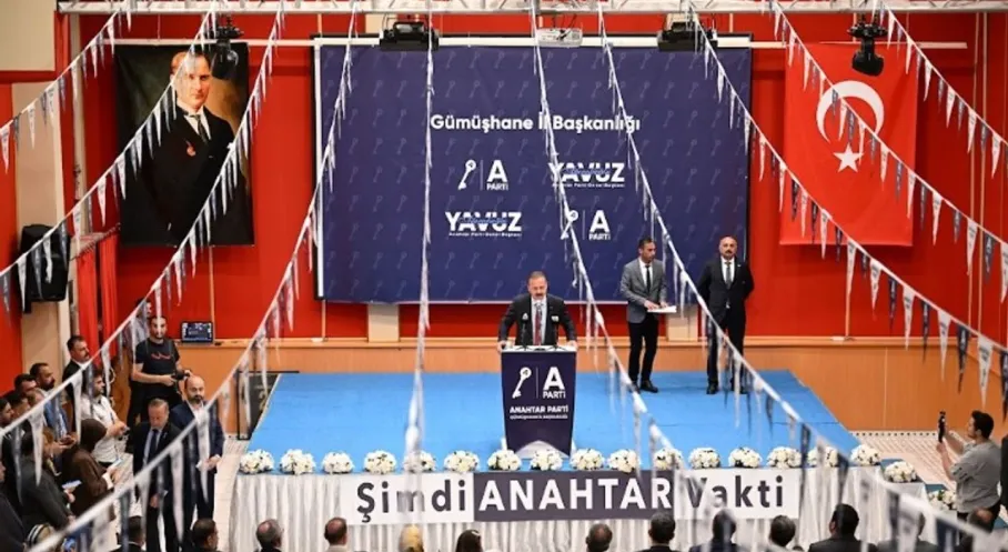 Ağıralioğlu'ndan Gümüşhane'de Bomba İddia: 'MHP ve AK Parti Partimizi Kurdurdu!'