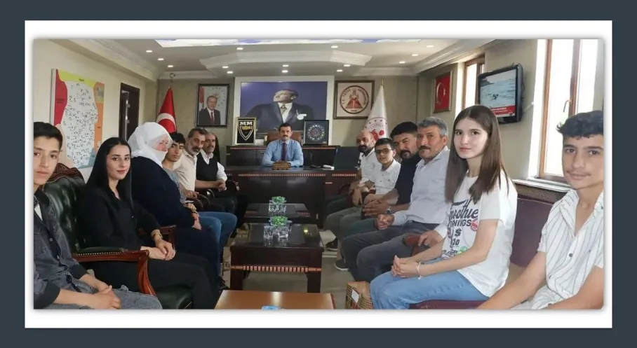 Ağrı Tutak'tan Gurur Veren Haber: LGS Şampiyonları Kaymakam Coşkun'u Ziyaret Etti!