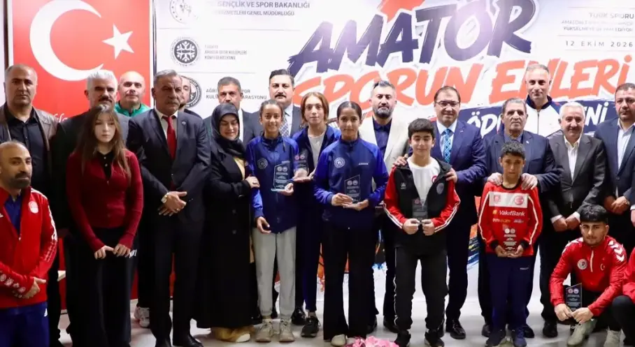 Ağrı’da 2026 Sporun Enleri Ödül Töreni Düzenlendi