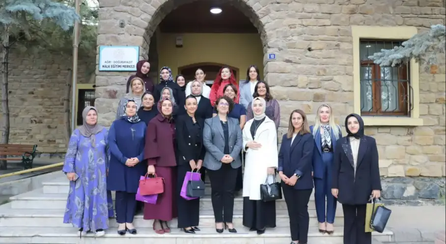 Ağrı’nın Sesleri ve Renkleri Geleneksel El Sanatları ve Kültür Buluşması tanıtım program yapıldı