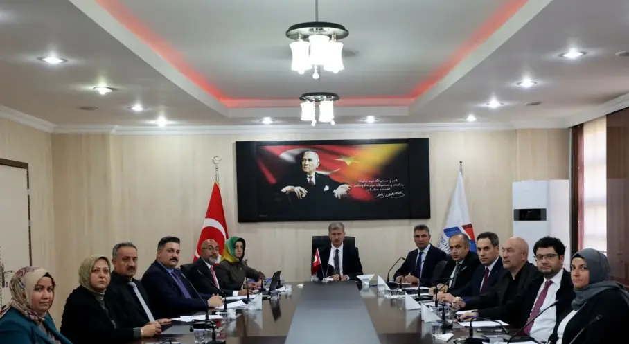 AİÇÜ Senatosu YÖKAK'ın 2025 raporundaki iyileştirme adımlarını karara bağladı