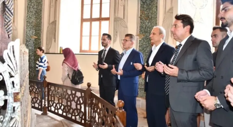 AK Parti MKYK Üyesi Ömer Serdar Osmangazi'de: Vatandaşlarla Buluştu, Esnafı Ziyaret Etti!