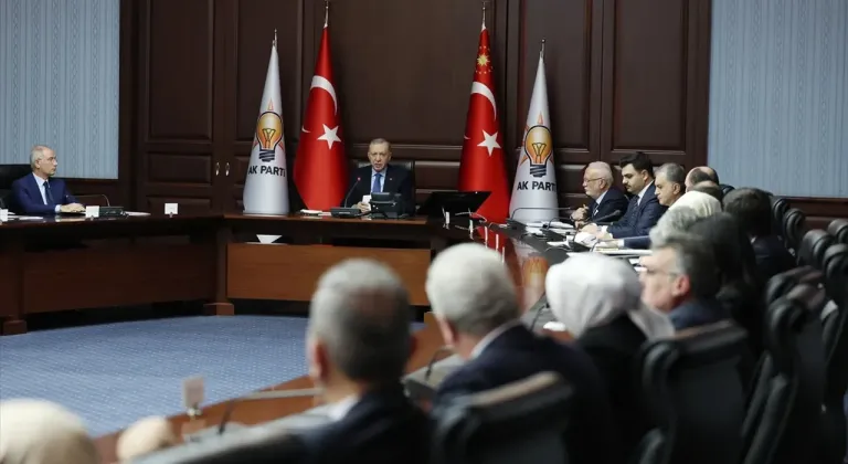AK Parti MYK Bugün Toplanıyor! İşte Gündem Detayları
