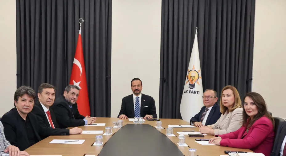 AK Parti'den Kırım Tatarlarına Tarihi Destek: Sürgün Acısı Unutulmayacak!