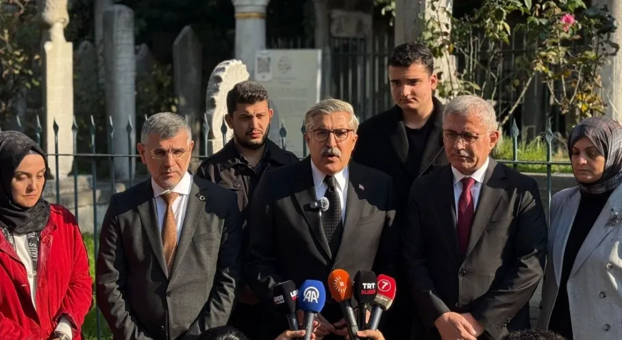 AK Parti'den Sezai Karakoç'a Vefa: Ölüm Yıl Dönümünde Anma Ziyareti