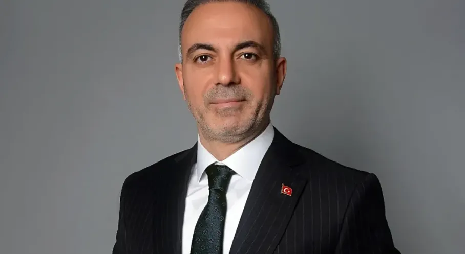 AK Parti'nin Adana'daki Gücü: Tunç'tan Kutlu Yürüyüş Vurgusu!