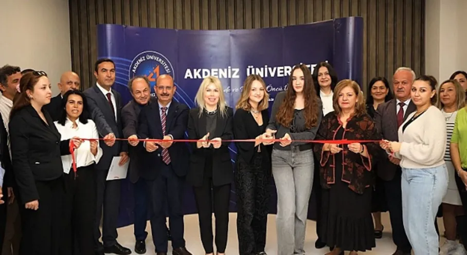 Akdeniz Üniversitesi Kütüphanesi Rekor Büyüme! 1200 Öğrenciye Ev Sahipliği Yapacak