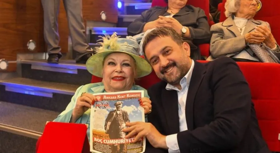 AKK Başkanı Yılmaz'dan Toplumsal Değerlere Vurgu: 'Yaşayan Çınarlar' Ödülleri Sahiplerini Buldu!