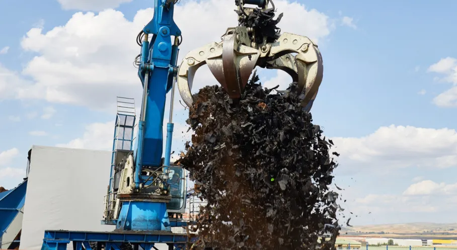 AKO Grup'tan Çevreye Nefes, Ekonomiye Can! Atık Lastikler Dev Tesisle Geri Dönüşüyor