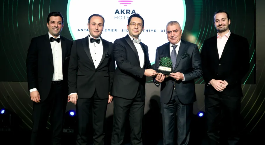 Akra Hotels Zirvede: Türkiye'nin En İyi Yönetilen Şirketlerinden Biri Seçildi!