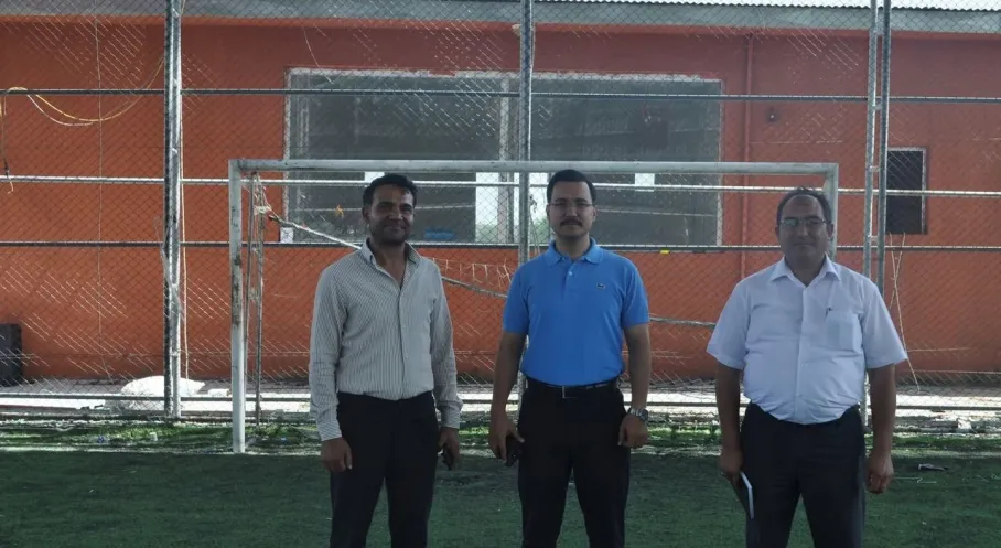 Akyaka'da Halı Saha Sevinci: Kapılar Yenilenerek Açılıyor!