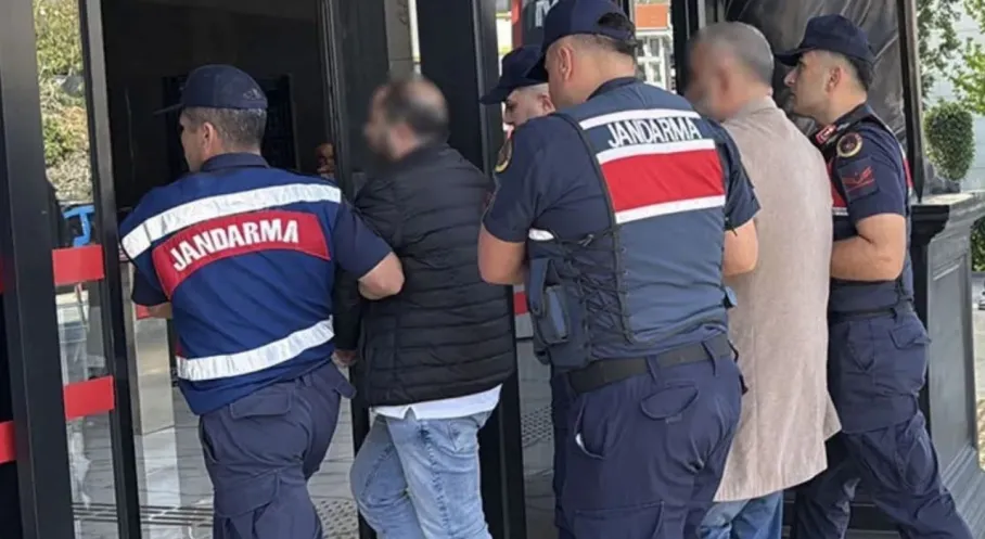 Alanya'da Sahte Pasaportla Arsa Vurgunu! 24 Milyon TL'lik Dolandırıcılık