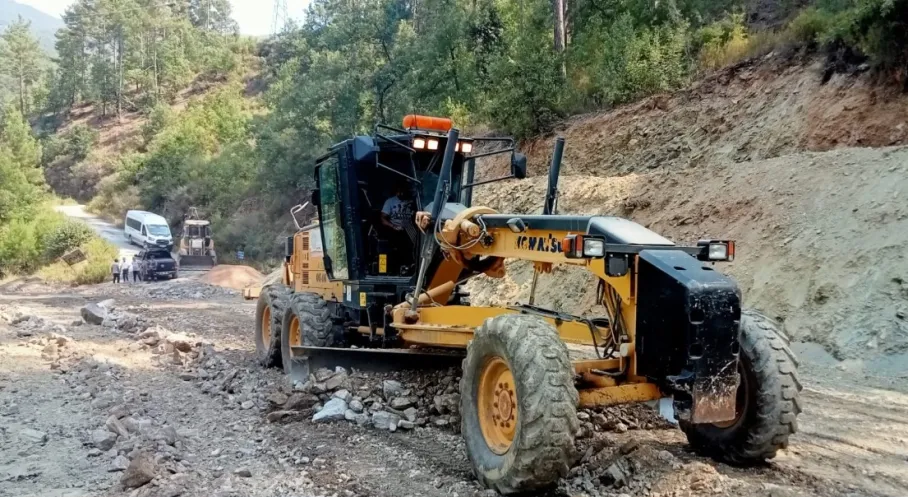 Alanya’nın Kırsalında Yol Seferberliği