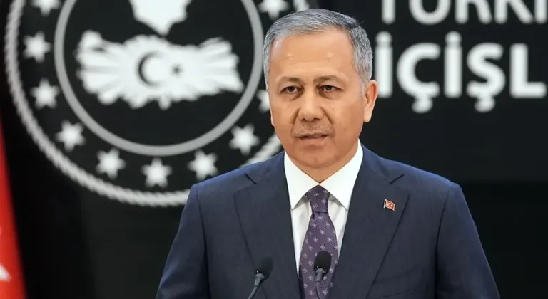 Ali Yerlikaya'dan 1 Mayıs Müjdesi: 79 İlde 127 Toplantıya İzin!