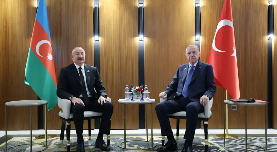 Aliyev, Türkiye Cumhuriyeti’nin 103’üncü yılını kutladı