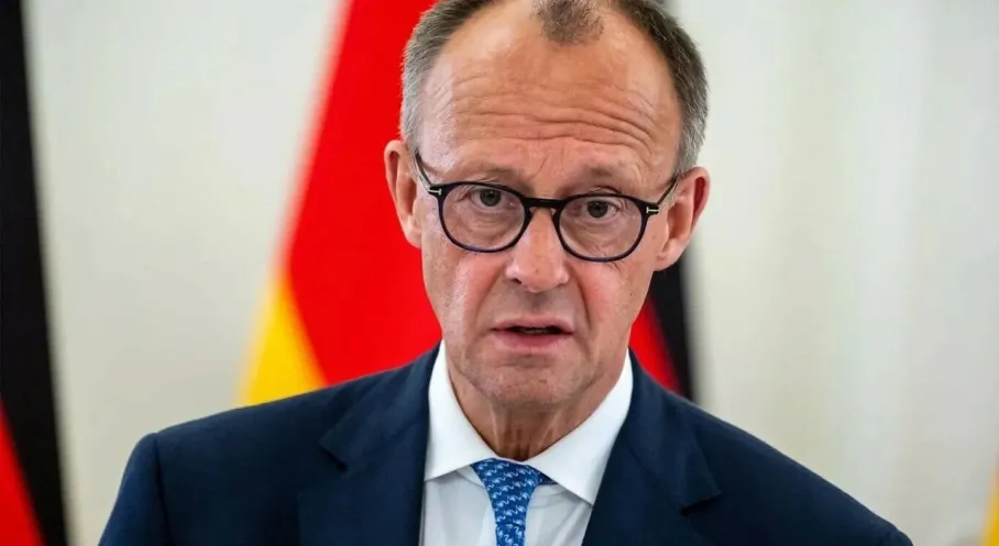 Almanya'dan Yeni Askerlik Modeli: Anket ve Sağlık Taraması Zorunlu Hale Geliyor!