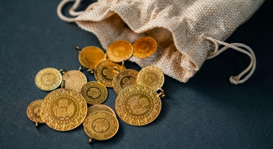 Altın Fiyatlarında Tarihi Zirve: Yatırımcılar 45 Yılın En Büyük Kazancını Elde Etti!