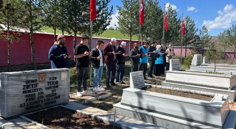 Alucra'dan Şehitlere Vefa: Anlamlı Ziyaret ve Dualarla Anıldılar!
