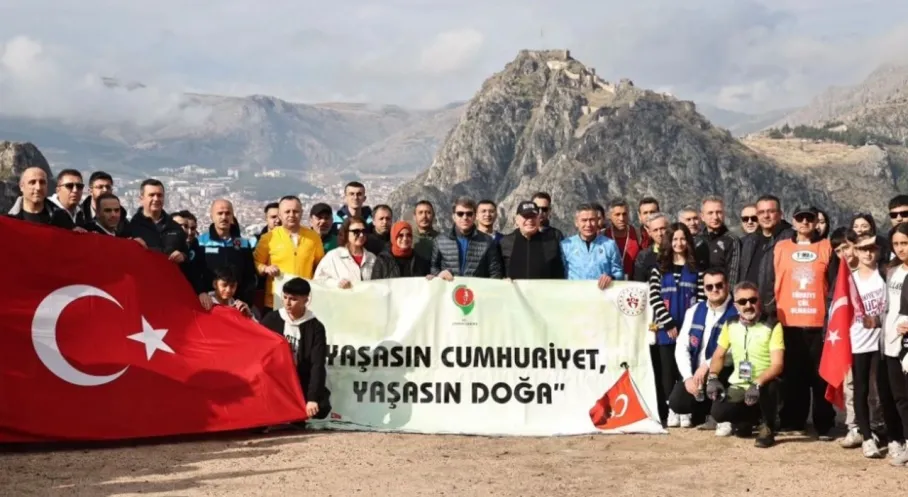 Amasya'da Cumhuriyet Bayramı Coşkusu Doğayla Buluştu!