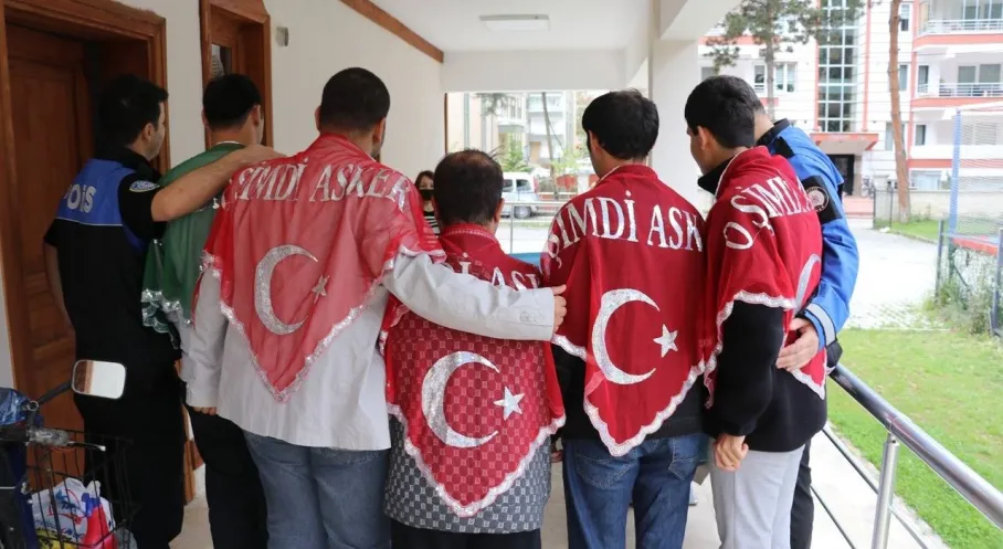 Amasya'da Engelli Gençlere Temsili Askerlik Öncesi Duygusal Kına Töreni!