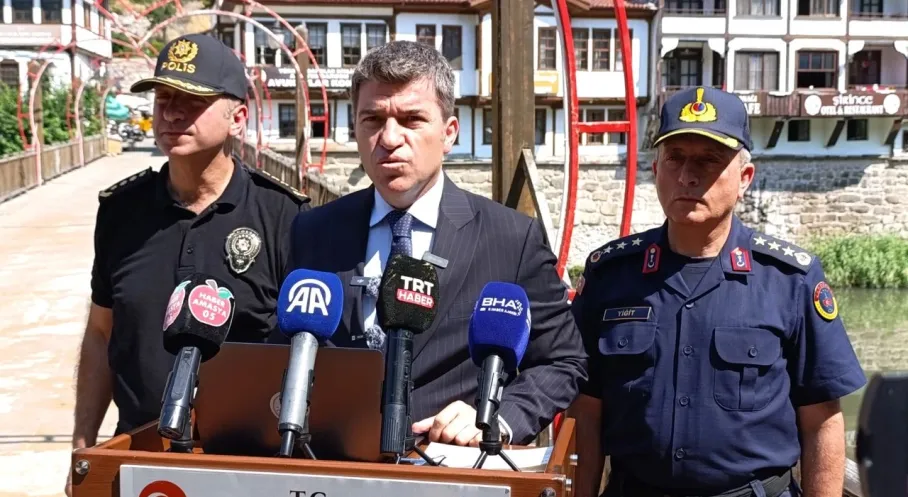 Amasya'da Suç Oranları Çakıldı! Turist Akını Başladı: Vali Bakan'dan Şok Açıklamalar!