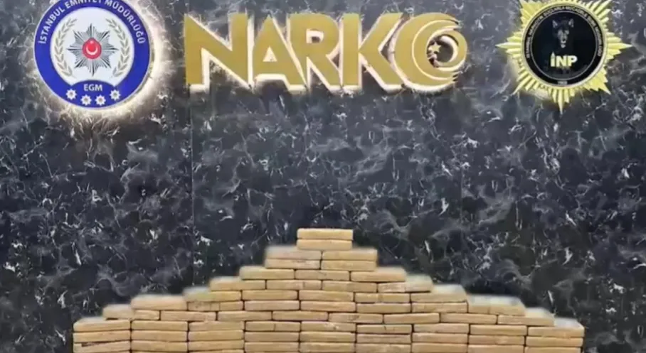 Ambarlı Limanı'nda Rekor Kokain Baskını! 175 Kilo Uyuşturucu Ele Geçirildi