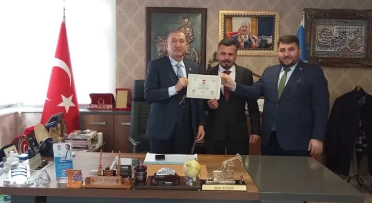 Anadolu Birliği Partisi'nde İş Dünyasından Yeni Güç: Genel Başkan Yardımcısı Mehmet Çelik!