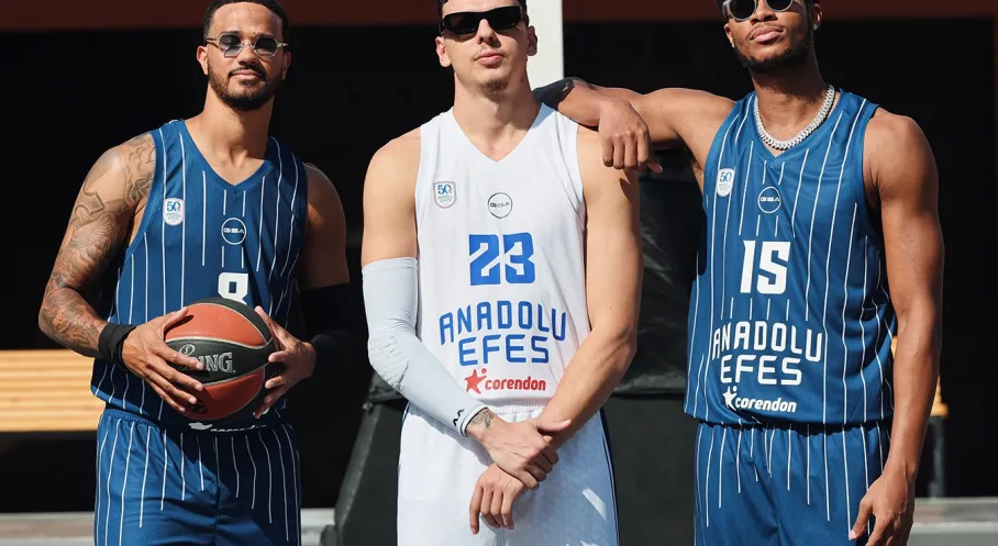 Anadolu Efes 50. Yıl Forması Heyecanı! İşte Yeni Tasarımlar