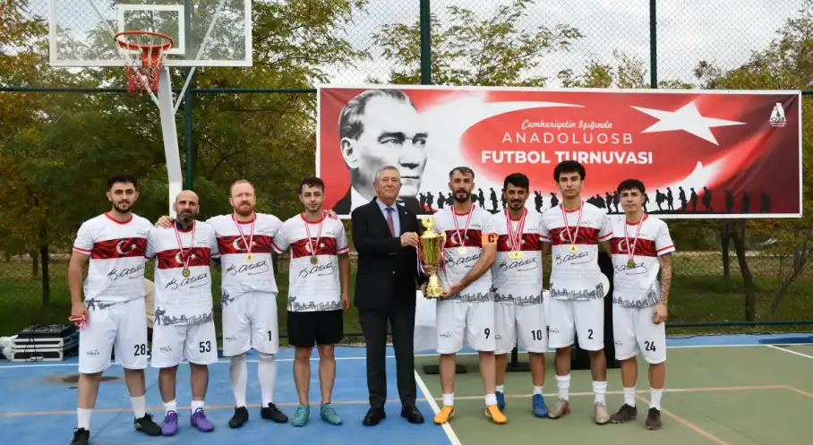 Anadolu OSB Cumhuriyet Futbol Turnuvası’nda şampiyon Orbit Mühendislik