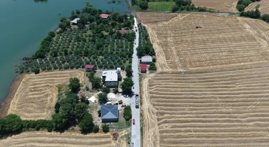 Andırın Kırsalında Toz ve Çamur Tarih Oluyor: Mahalle Yolları Kilit Parke ile Yenilendi!