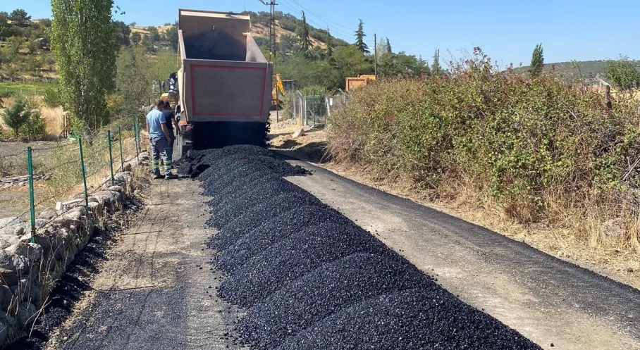 Ankara Güdül'den Müjde! Köy Yolları Asfaltlanıyor, Bakımlar Tamamlanıyor!
