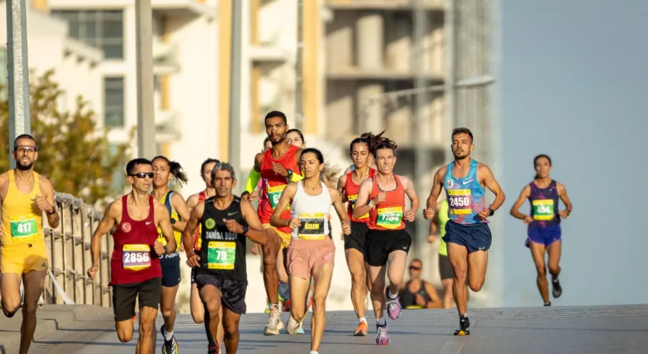 Ankara'da Maraton Coşkusu! Uluslararası Runkara Yarı Maratonu Yarın Başlıyor!