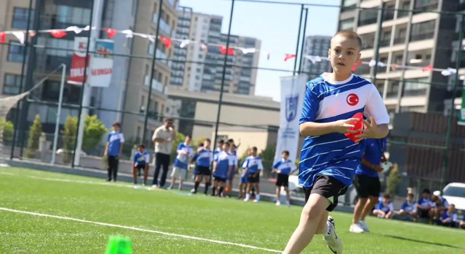 Ankara'dan Futbol Tutkunu Gençlere Müjde! Ücretsiz Eğitim Fırsatı