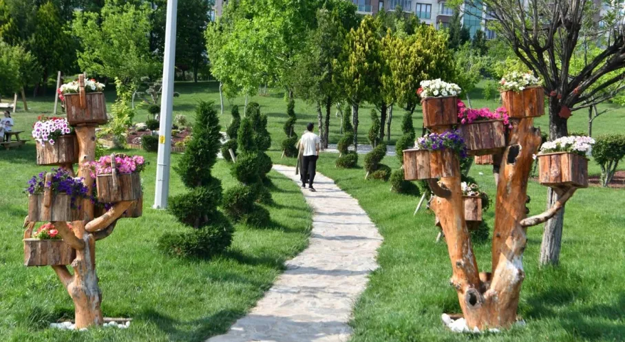 Ankaralılar Bayramda ABB Parklarına Akın Etti! İşte O Görüntüler