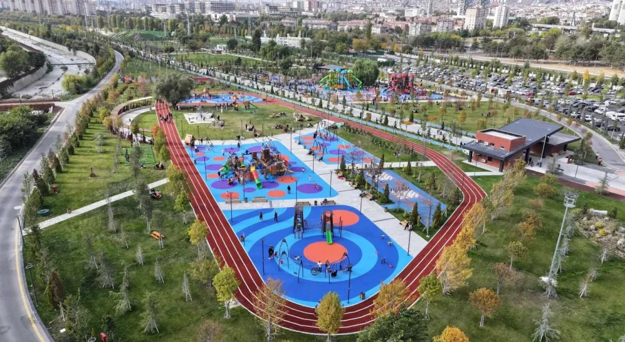 Ankara'nın Yeni Gözdesi: Atatürk Çocukları Doğal Yaşam Parkı Rekor Ziyaretçi Ağırladı!