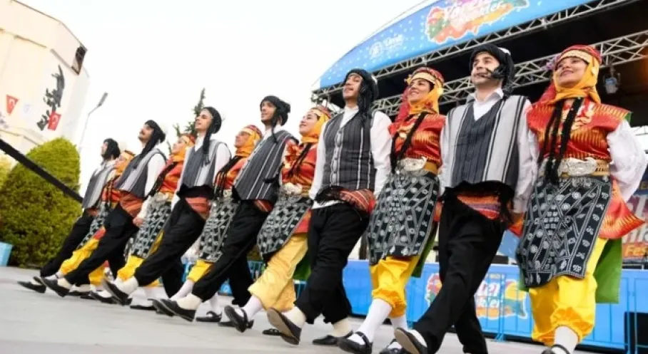 Antalya Muratpaşa'da 'Yöresel Renkler' Festivali Coşkusu Başlıyor!