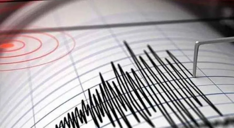 Antalya Serik'te Korkutan Deprem! AFAD ve Kandilli'den Açıklamalar
