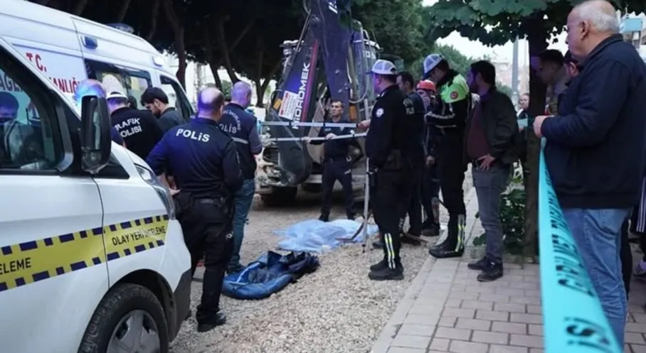 Antalya'da Altyapı Çalışmasında Korkunç Kaza! 84 Yaşındaki Adam Can Verdi