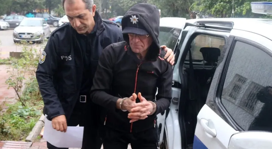 Antalya'da Elektrikli Tuzak Kurdu: Komşusunu Öldürmeye Çalışan Sanığın Akli Dengesi Yerinde Çıktı!