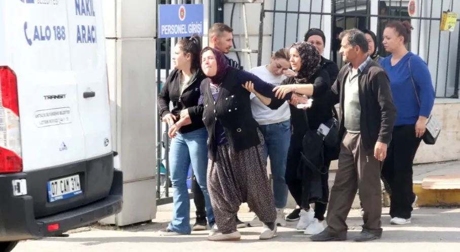 Antalya'da Feci Kaza! Annenin Yüreği Dağlayan Feryadı